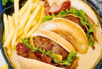 Applebee’s O-M Cheddar Burger: Menu Item Guide and Nutrition