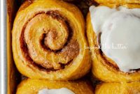 Pumpkin Spice Cinnamon Rolls with Cream Cheese Frosting