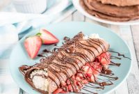 Low-Carb Chocolate Crepes: Keto-Friendly Recipe for Desserts