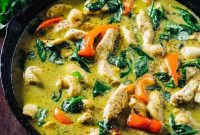 Creamy Coconut Chicken Curry Recipe for Weeknight Dinners