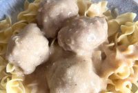 Swedish-Style Turkey Meatballs with Creamy Dill Sauce