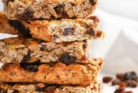 Chewy Oatmeal Raisin Breakfast Bars for Busy Mornings