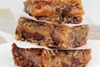 Carmelita Chocolate Caramel Bars Recipe — Chewy Chocolate Caramel Squares