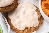 Pumpkin Oatmeal Cookies with Creamy Icing