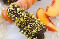 Peach Passion Popsicles: Refreshing Summer Fruit Treats