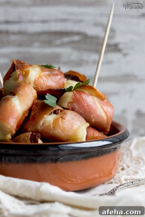 Party Snacks: Halloumi & Prosciutto Bites in a Dish