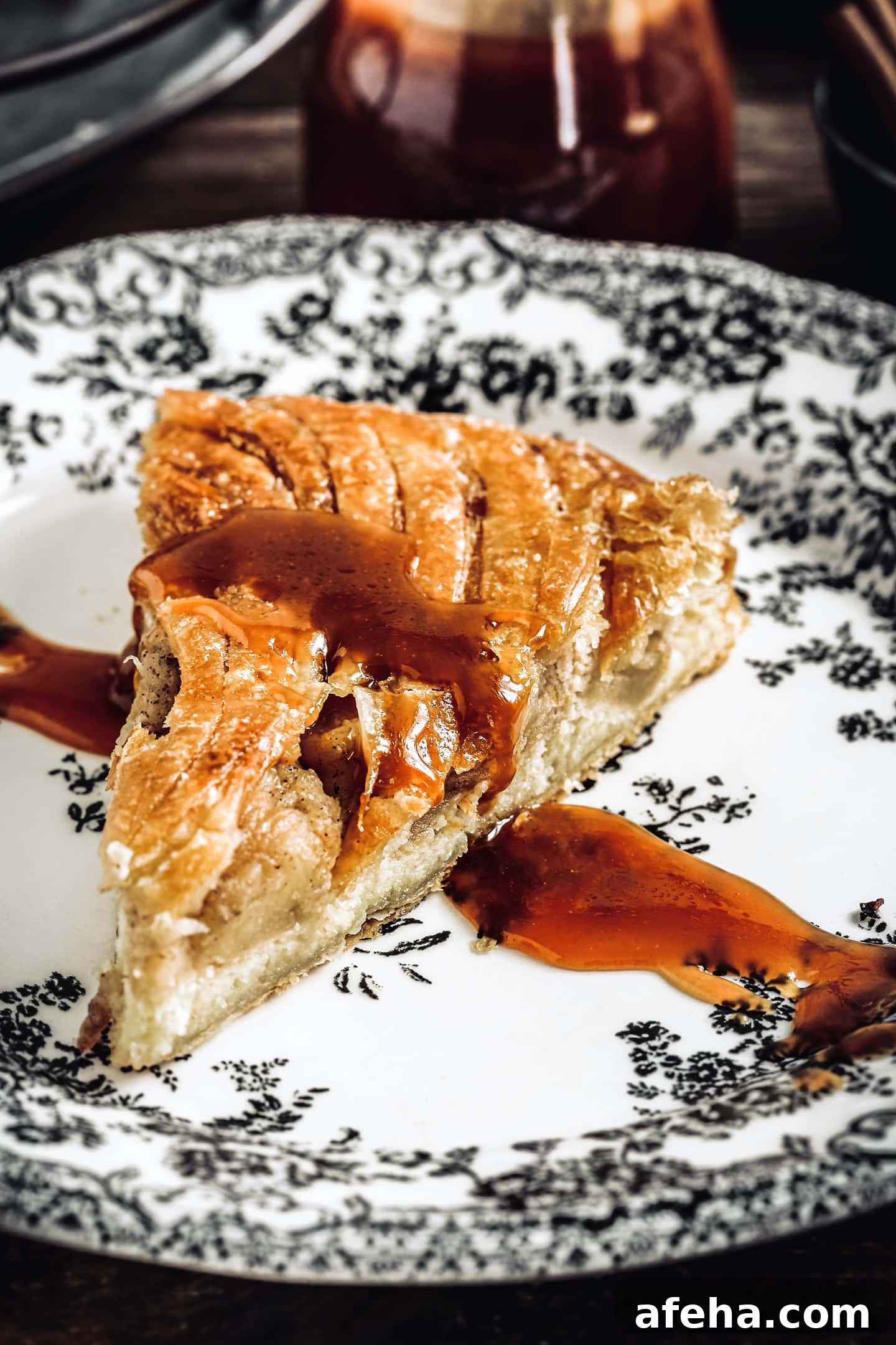 Part de galette des rois dans une assiette