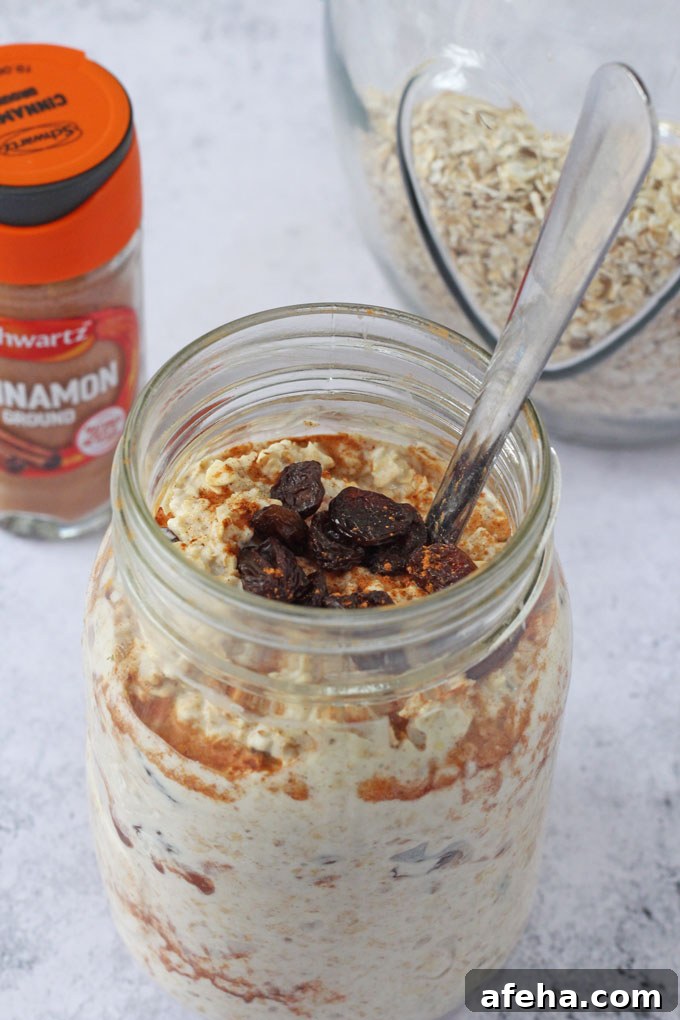 Creamy Cinnamon Swirl Overnight Oats Recipe for Quick Breakfast 4 Overnight Oats in a Jar