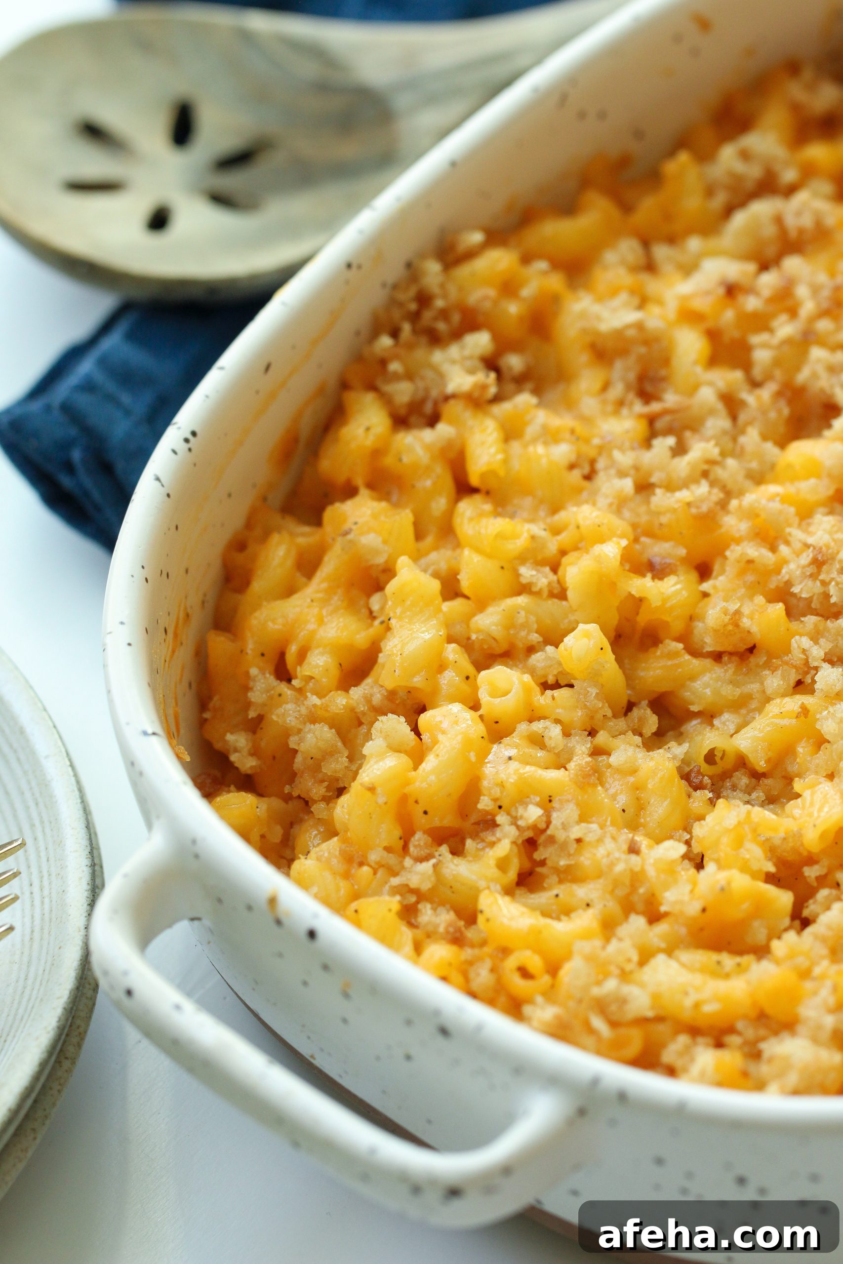 Gluten-free Dairy-free Macaroni and Cheese - EASY allergen-friendly cozy classic that is also nut-free, egg-free, vegan, and plant-based. Perfect for a comfort food weeknight dinner or holidays like Thanksgiving or Christmas sides. 
