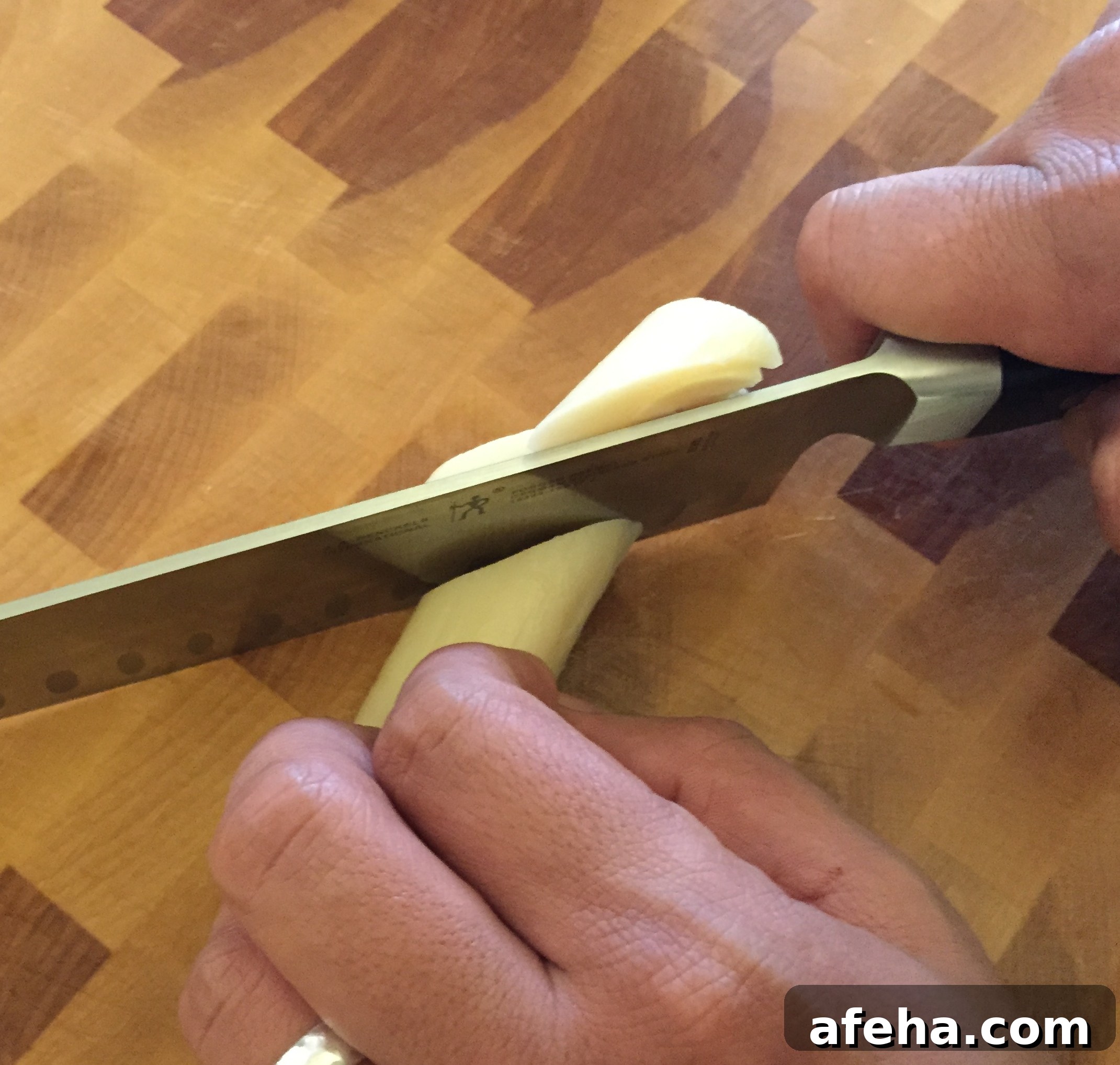 5-Minute Hearts of Palm & Artichoke Salad Recipe 4 slice hearts of palm