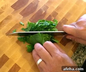 5-Minute Hearts of Palm & Artichoke Salad Recipe 8 chopped spinach