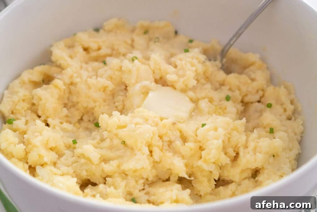 cheesy garlic mashed potatoes close up