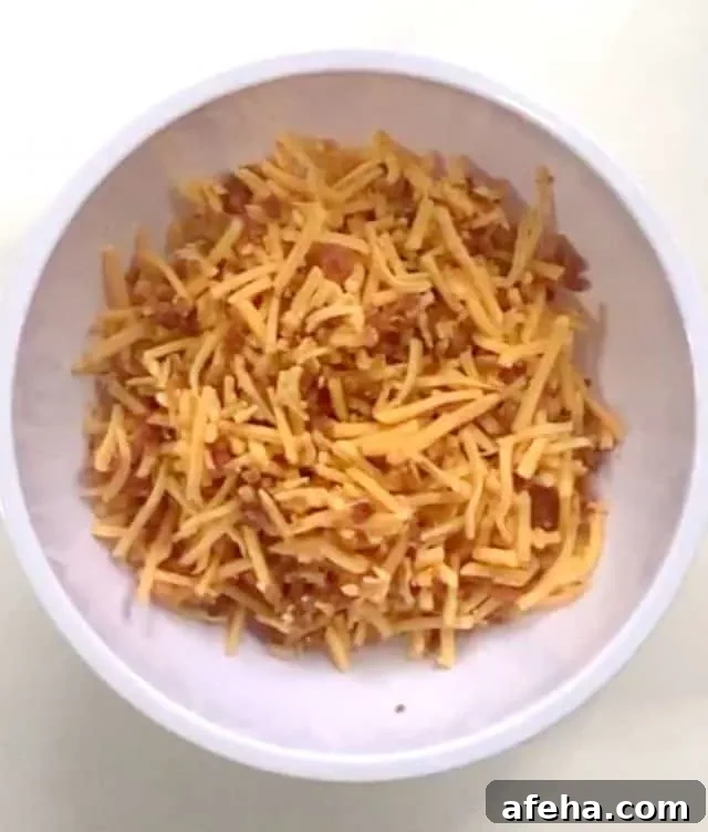 Bacon Cheddar Crisps — Keto Low-Carb Snack Recipe 7 bacon and cheddar mixed