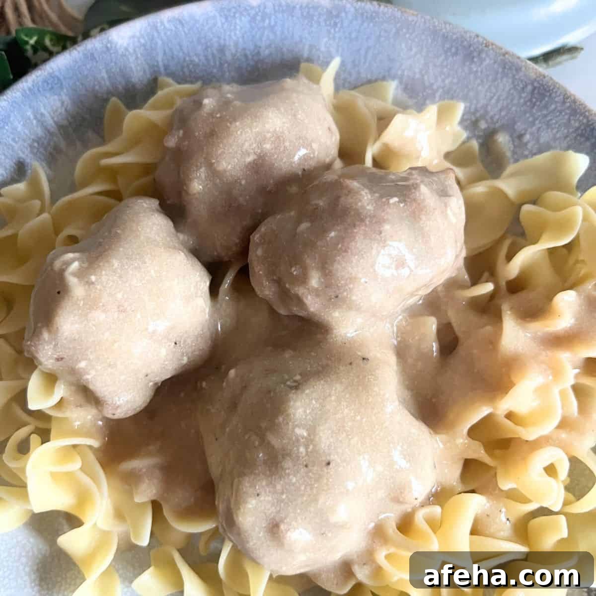 Swedish-Style Turkey Meatballs with Creamy Dill Sauce 2 Turkey Swedish meatballs are a delicious and popular dish that originated in Sweden. These meatballs are typically made with a combination of ground beef and pork, mixed with breadcrumbs and spices, and cooked in a creamy sauce.