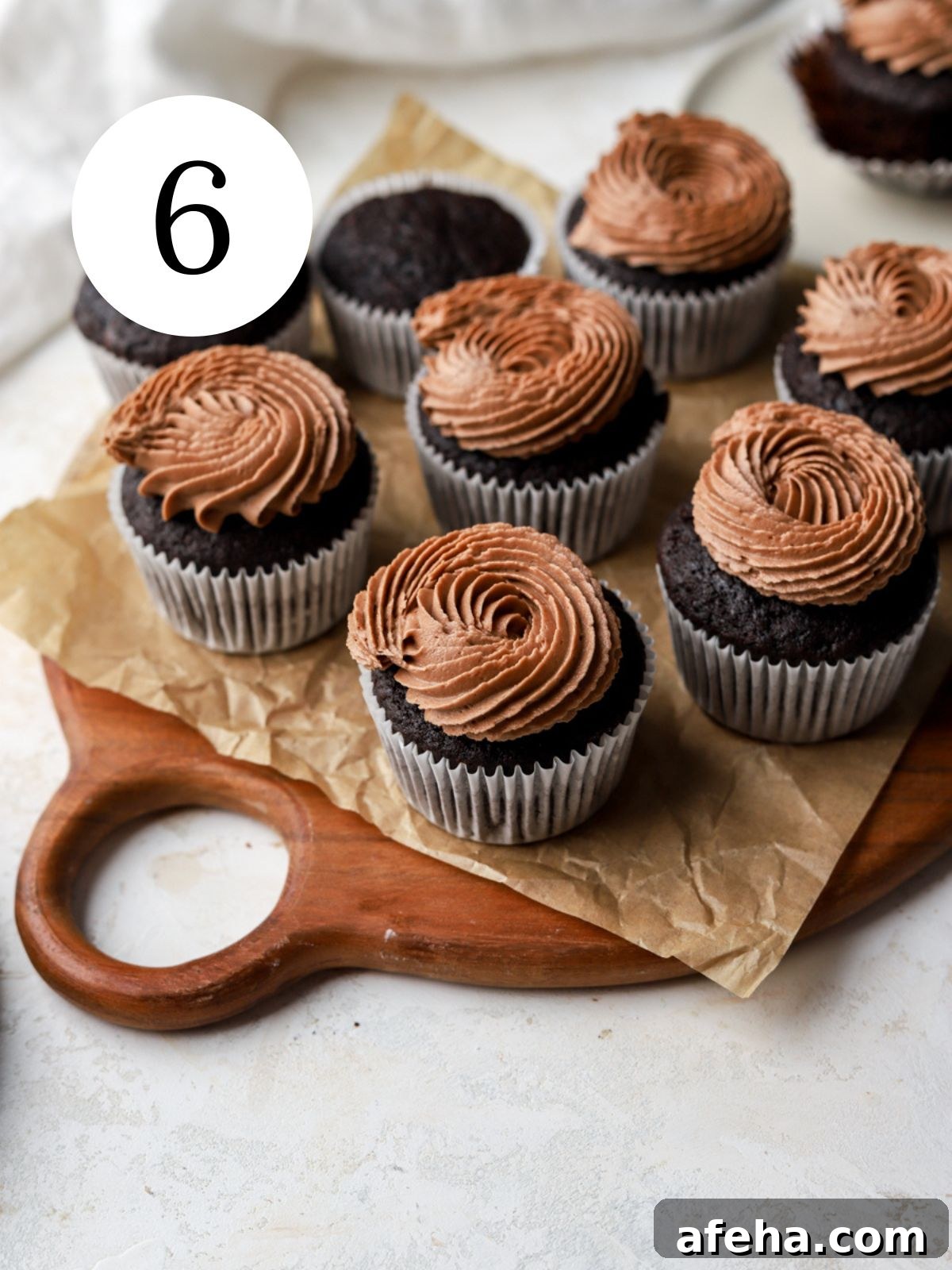Frosted chocolate cupcakes