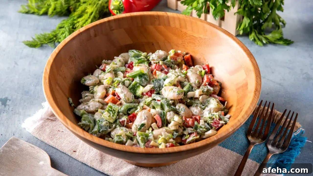 15 No-Cook Lunches That Keep You Full All Afternoon 13 Mediterranean Bean Salad