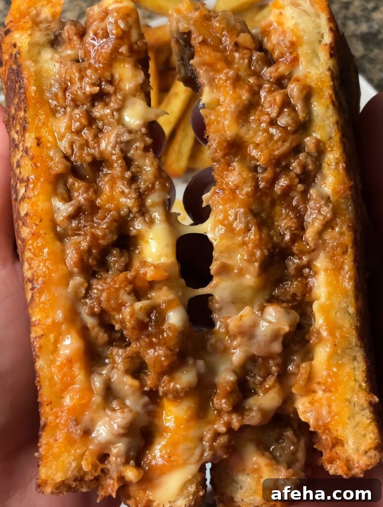 Grilled Cheese Sloppy Joes