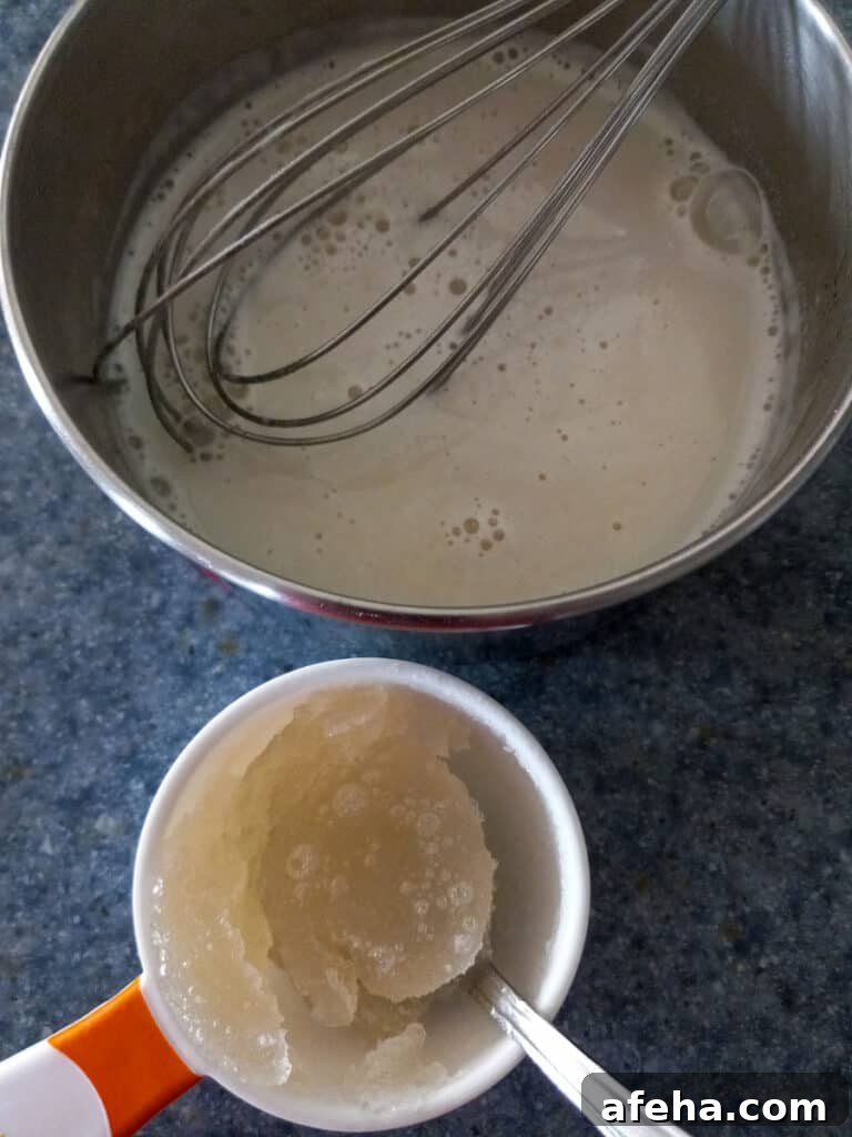 middle layer made in saucepan and gelatin in a cup