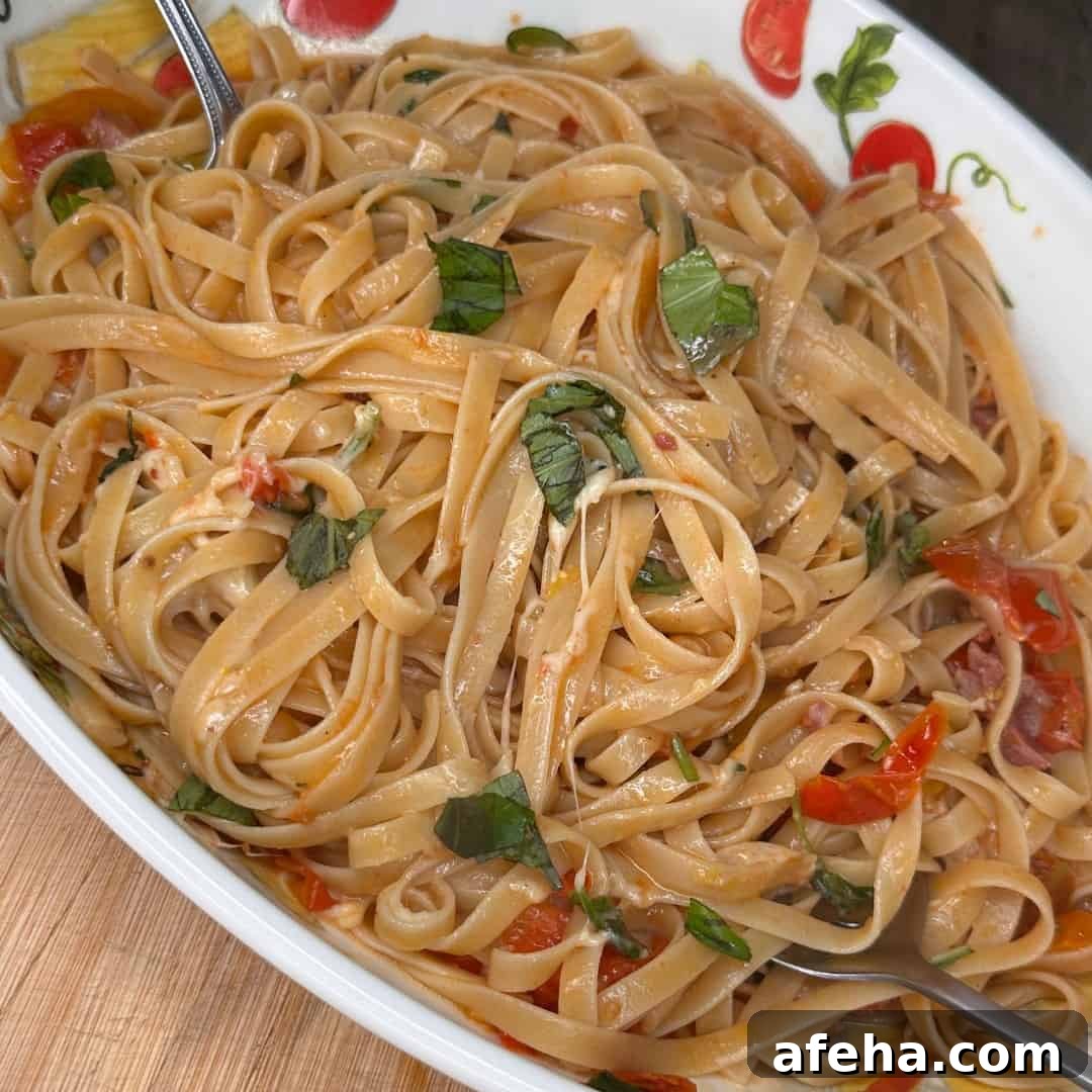 tomato mozzarella pasta 