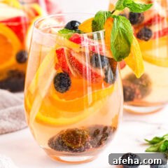 glass of white moscato sangria