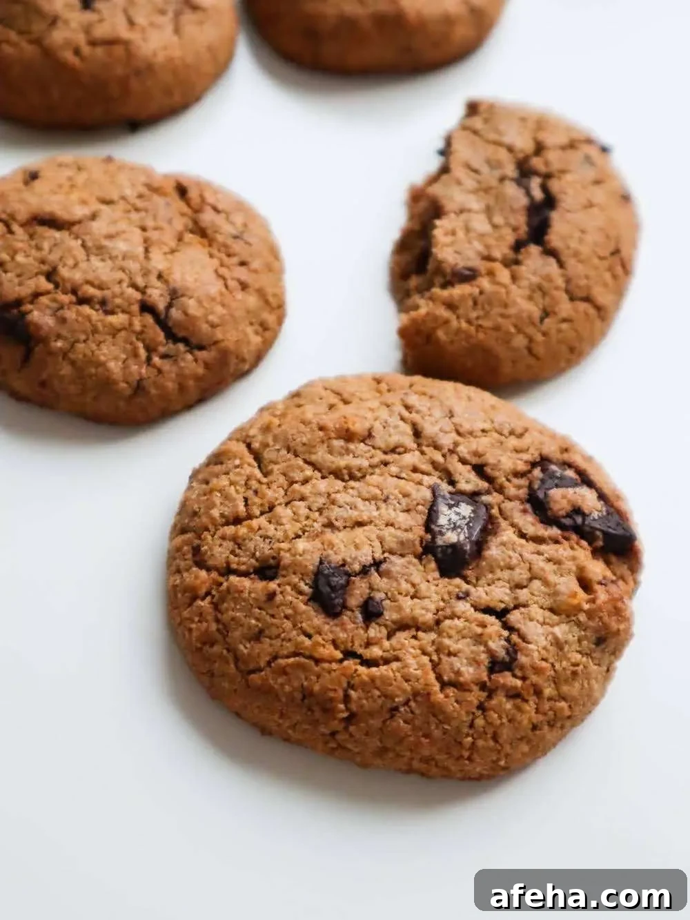 Healthy flourless oatmeal cookies with chocolate chips