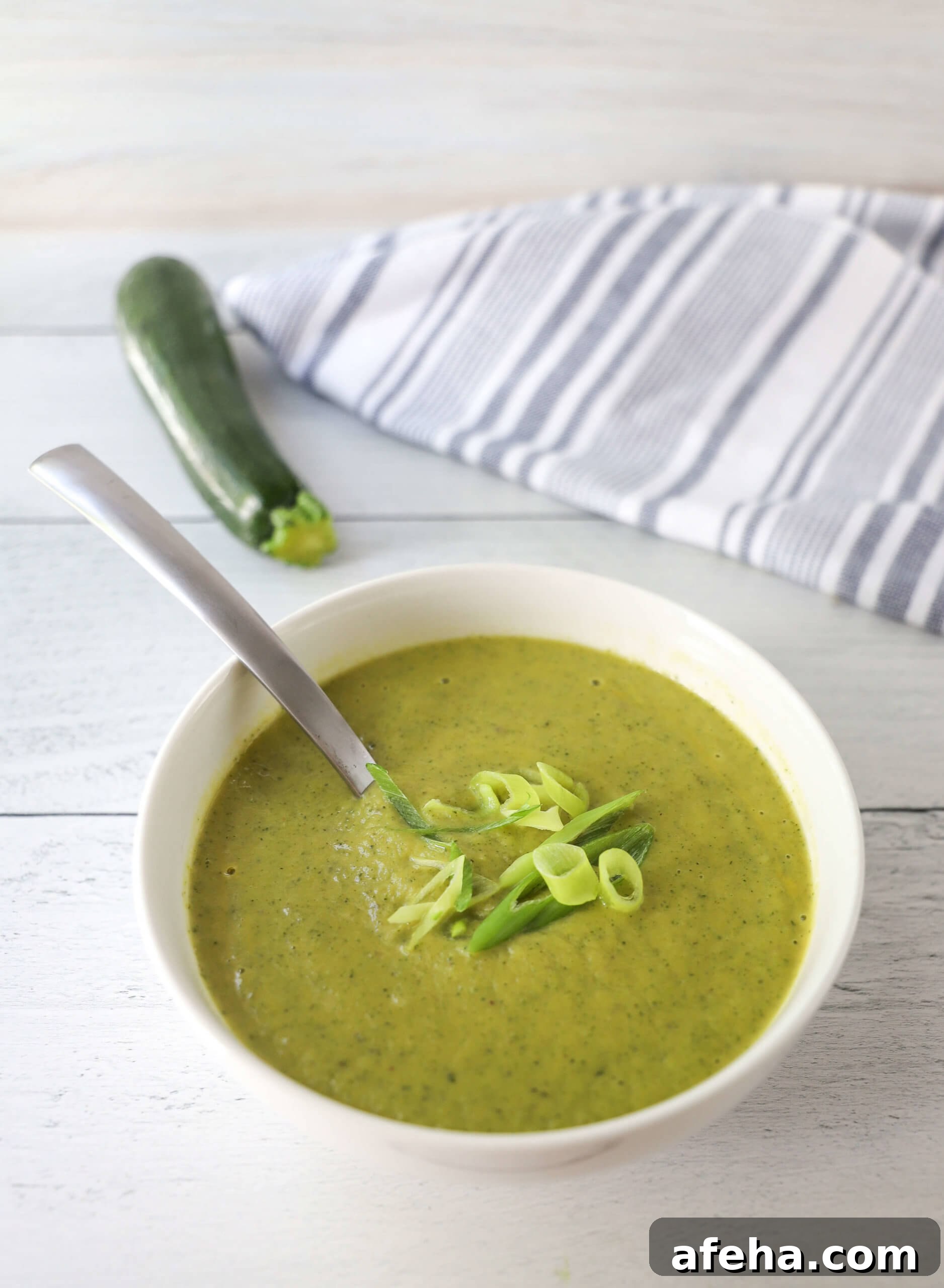 Creamy Zucchini Soup 